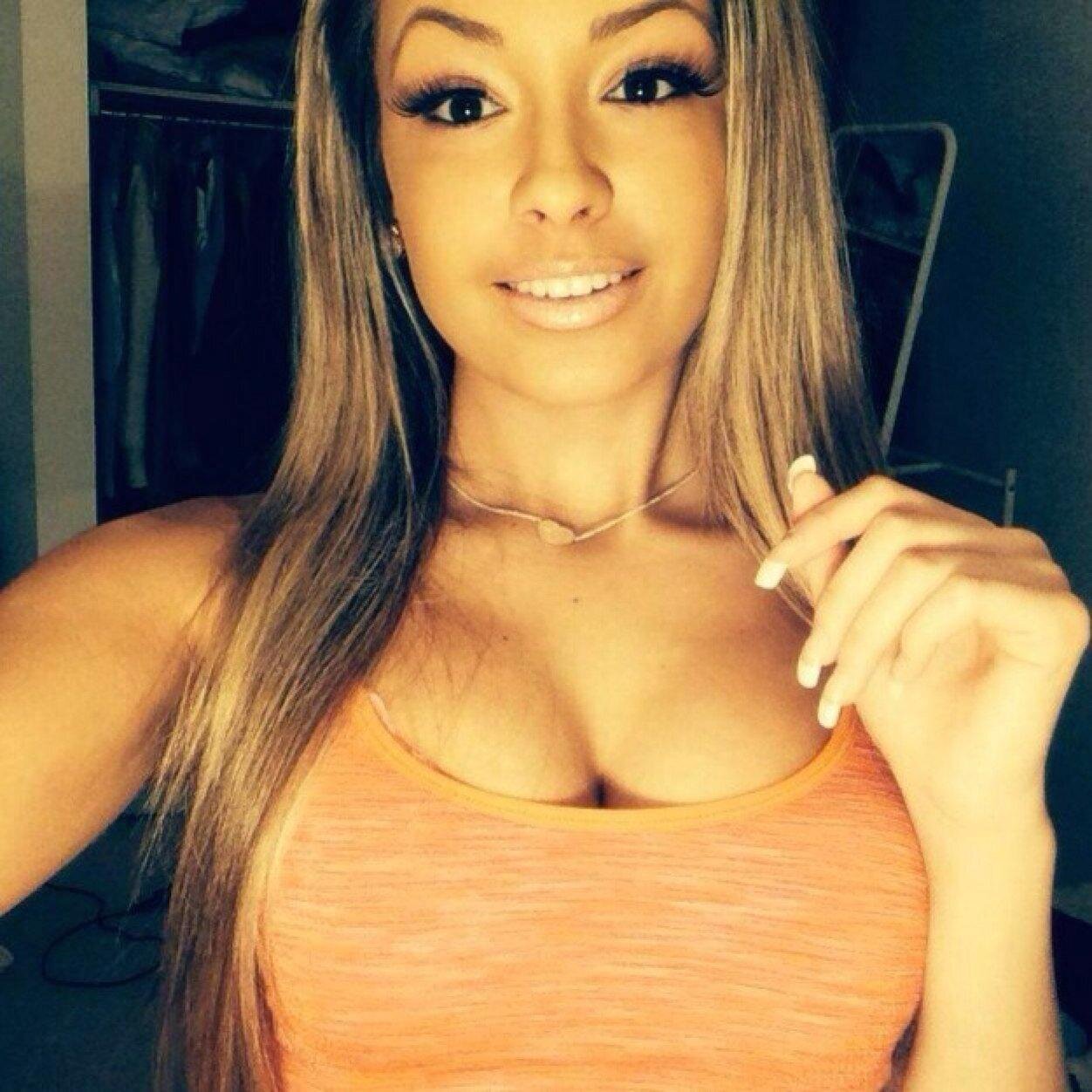 Instagram : irissmariaa