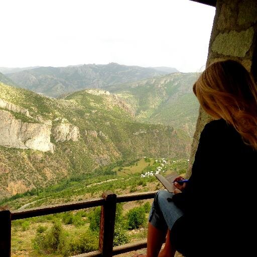 Travel addict, chocolate lover and adventure seeker. Living life to its fullest and sharing experiences from all over the world to inspire others