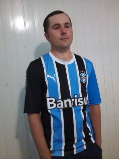 minha paixão é futebol grêmio Barcelona e a seleção argentina!!!!!!!!!!!!!!!! https://t.co/jfA7Ov8mSi me
 add awe!!