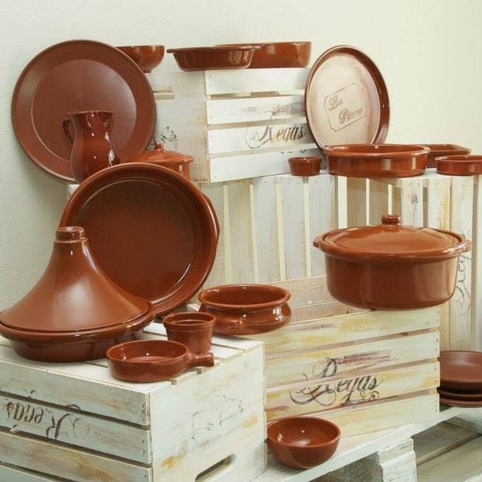 Terra-cotta Cookware made only in Spain since 400 years ago.