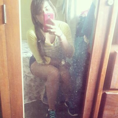 MelissaRivas16's profile picture. 