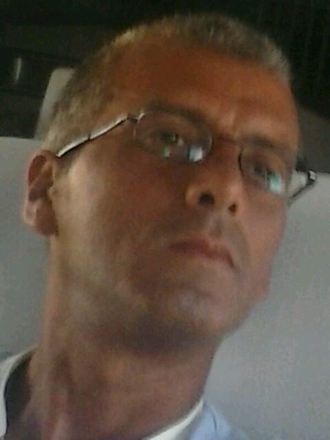 Padre orgulloso de Candela y  Nicolás.Periodista deportivo.Sábado Sport Radio Continental!!!