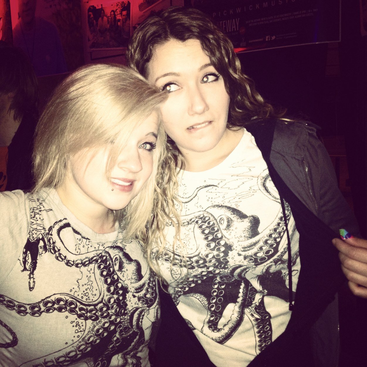 YesThisIsAshtyn's profile picture. Big fan of your work.