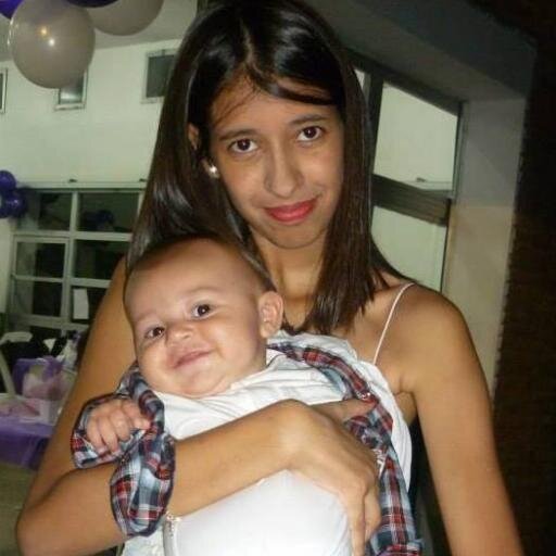 belu_gonzalez_'s profile picture. 