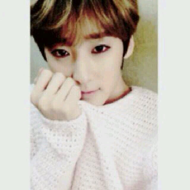 MinWoo,mi corazón es todo tuyo {KevWoo} {Vocalista, Bailarín y Maknae} U-kiss&UBEAT