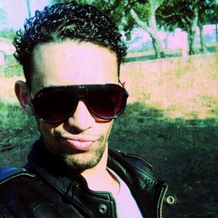 ⚪️ I am a writer Lyrics.
⚫️ I am Recorder Music .
⚪️ I am Rapper ( HIP HOP ) .