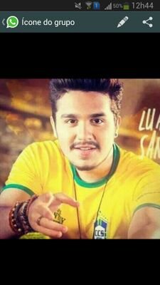 O paraíso é estar ao seu lado ! @LuanSantana e tudo na minha vida s2