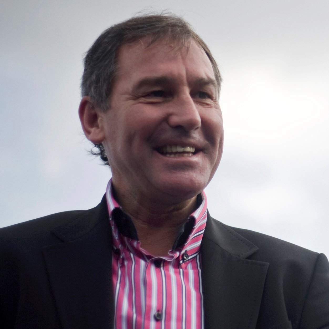 BryanRobson_'s profile picture. welcome to my official twitter account off bryan robson