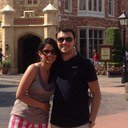 Dios es todo para mi, anhelo servirle y vivir para él. Estoy casada con el mejor esposo y papá del mundo entero y tengo dos hijas preciosas