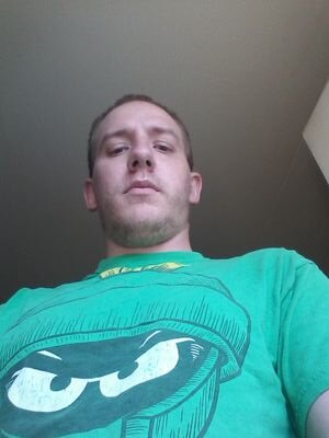 small town gamer. enjoying life and hard work.Never give up in life, life is to short to hold back. Always give 110 percent.