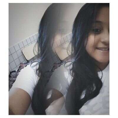 thamizeneves's profile picture. 