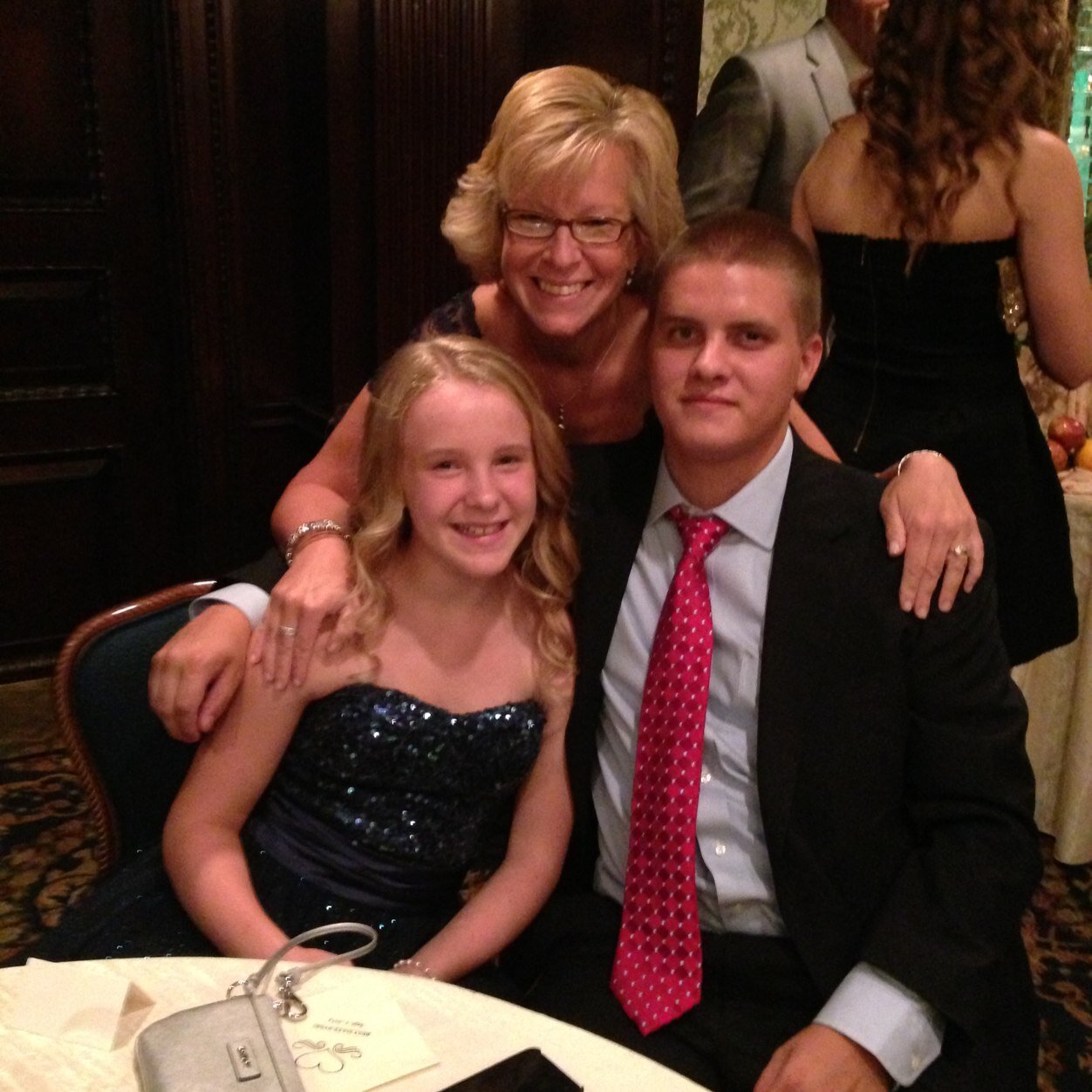 kimkev2000's profile picture. Meg’s mom😊