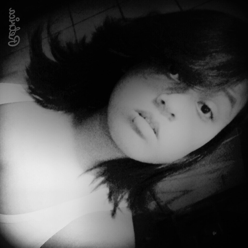 Sagitariana, 1.5 anos, fã de pitty, alcançando suas metas. ∞ ✌