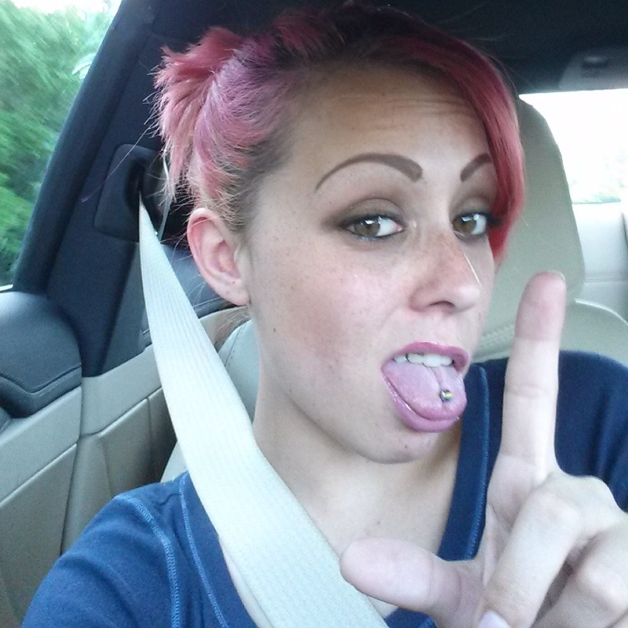 LexiMurdaaa's profile picture. 23 years young All about that herbal life Tatted Love music My life's ambition: to meet my hero & idol, MGK❤️ #ltfu #est4life #followme #ifollowback