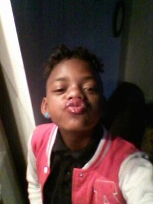 #yark
Nicki minaj