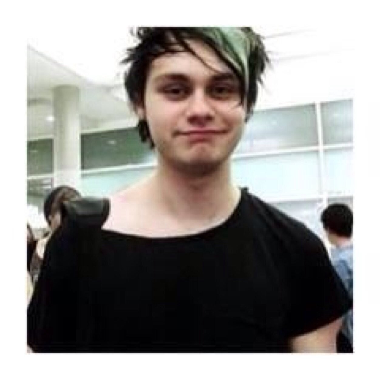 Please Follow @rookieclifford , It would mean the world to me and try to get her to 2.4k Love you