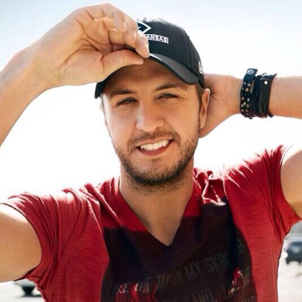 Just a huge of fan of @lukebryanonline!!