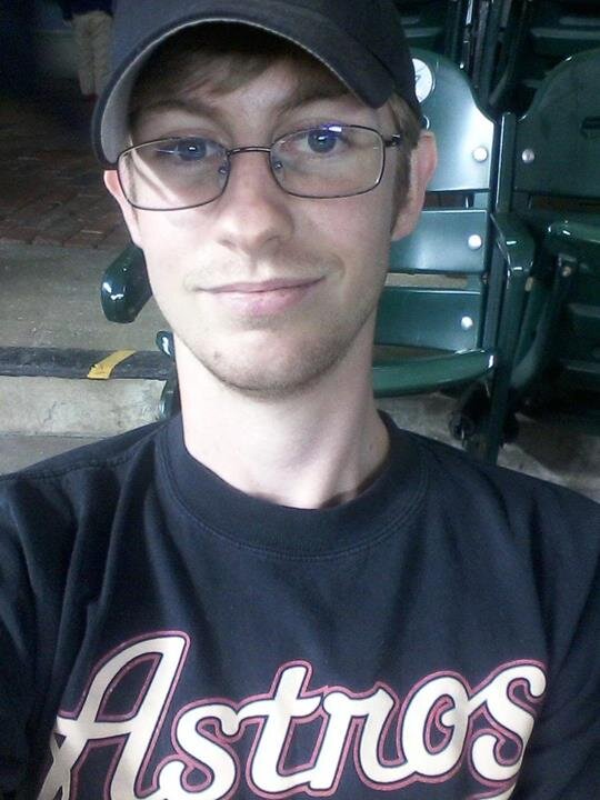 Big sports fan, trying to get through college and work my way up in this world :) I love singing as well, check out my youtube page!