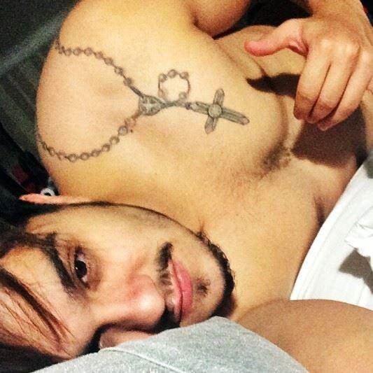 A mesma paixão que enlouquece é a que te faz sentir seguro ! Oficializado desde 27/07/2011  ♥ Seguida pelo proprio Luan dia 30/11/10 !!