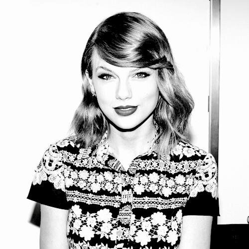 Be fearless, speak now and love red! #SwiftieSince2008