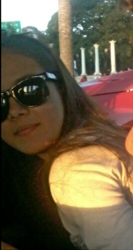 DaliiVera's profile picture. Voy haciendo mis planes, voy sabiendo quien soy,
voy buscando mi parte, voy logrando el control :)