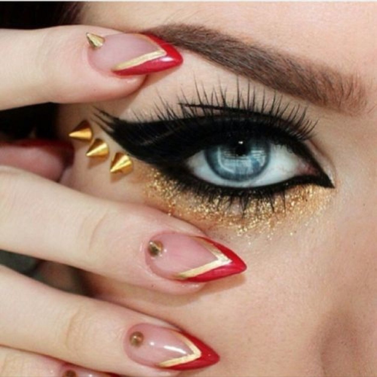 oky_yoky's profile picture. 