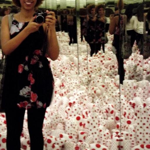 rkn_otm_carla's profile picture. Twitter feito especialmente para saber o que rola com as bandas/músicos que eu mais admiro!!!!