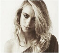 Night_Vamp_'s profile picture. I'm Lucy. I was born into a world filled with Shadowhunters and Vampires. I was turned vampire when I was protecting my sister #16 #vampire #TMI #rp #Single