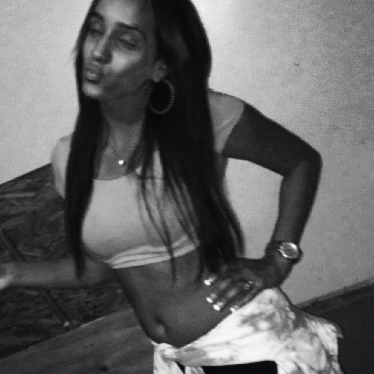When a prettygirl shot shes going to aim for your HEART