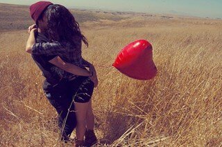 ♥ “Não sei viver de mentira. Não sei voar de pés no chão. Sou sempre eu mesma, mas com certeza não serei a mesma pra sempre.*