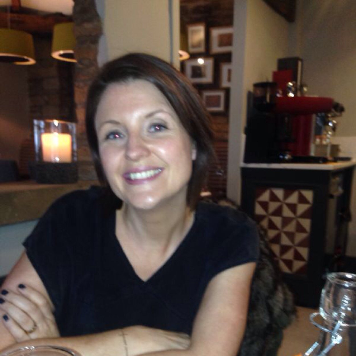 Comms professional with 20+ years experience / Mum / 💗 travelling and eating ( preferably at the same time).   Dance 💃 like nobody’s watching.
