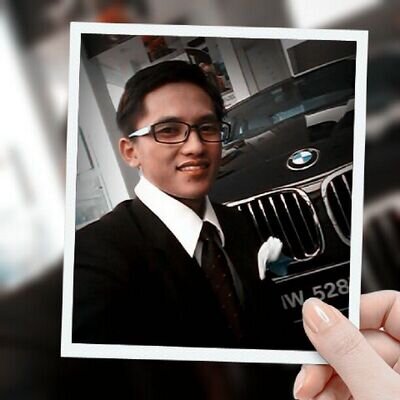 sepintar pintar nya manusia adalah yg slalu menganggap diriny bodoh
