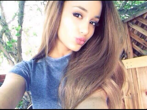 LaurisaLombardo's profile picture. I Love Food and Music , free spirited person ,love to dance , Ariana Grande