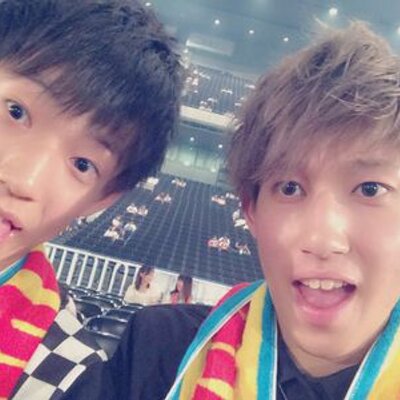 男子高校生やまなかじゅんの日常 14 今度から一緒に写真撮る人 最高のキメ顔 と 最高の変顔 用意しといて これものすごい重要 男子高校生の日常y J14 男子高校生やまなかじゅんの日常 14 今度から一緒に写真撮る人 最高のキメ顔 と 最高の変顔 用意しといて これものすごい重要 男子高校生の日常y J14