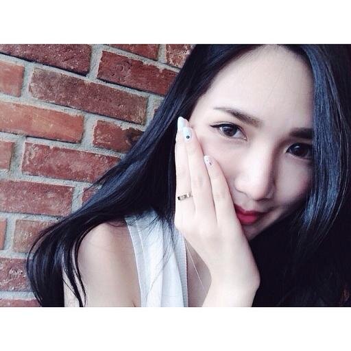 who said asian girls ain't hot?