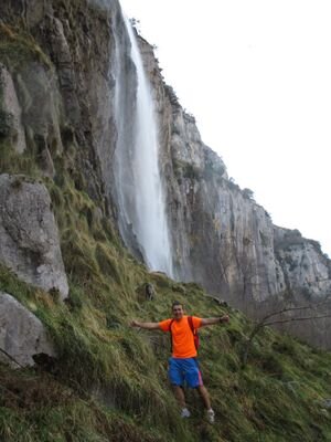 Rober_Oza's profile picture. 