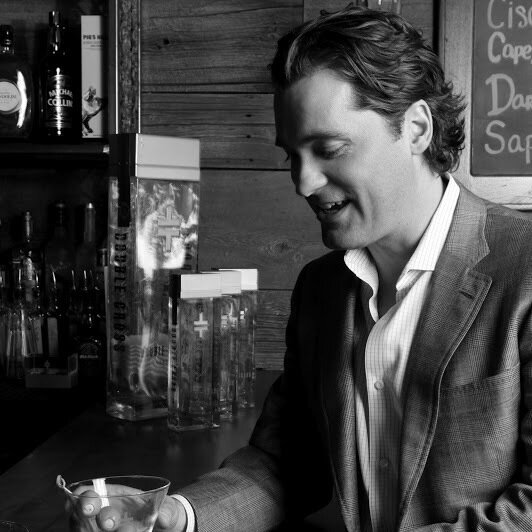 Former Chief Brand Officer @doublecrossvodka | creativity, innovation, brand building, design, leadership, music, crossfit, running, writing, fatherhood,