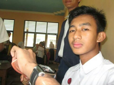 -Lebih Baik Mantan Penjahat daripada Mantan Ustad-