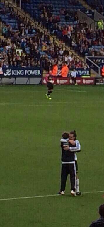 follow my other account @harrystanya and this is a free follow ily