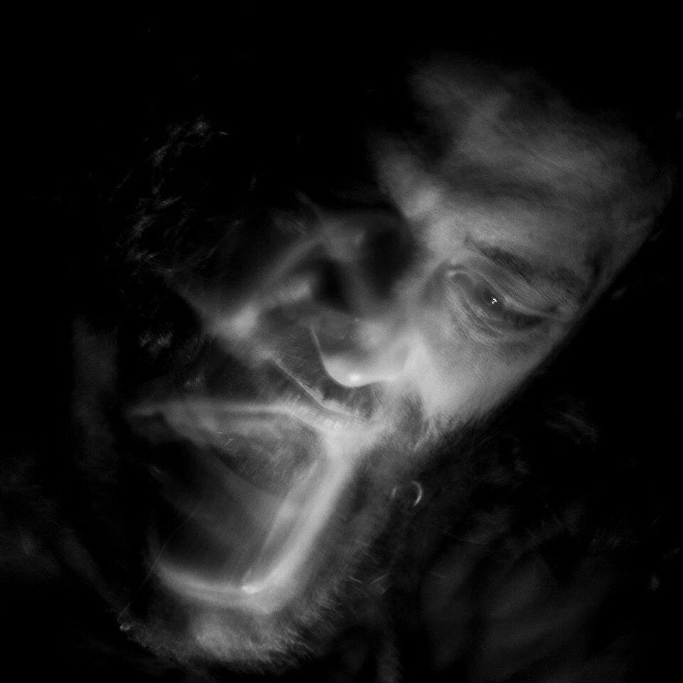 Profesor de música. Guitarradicto.