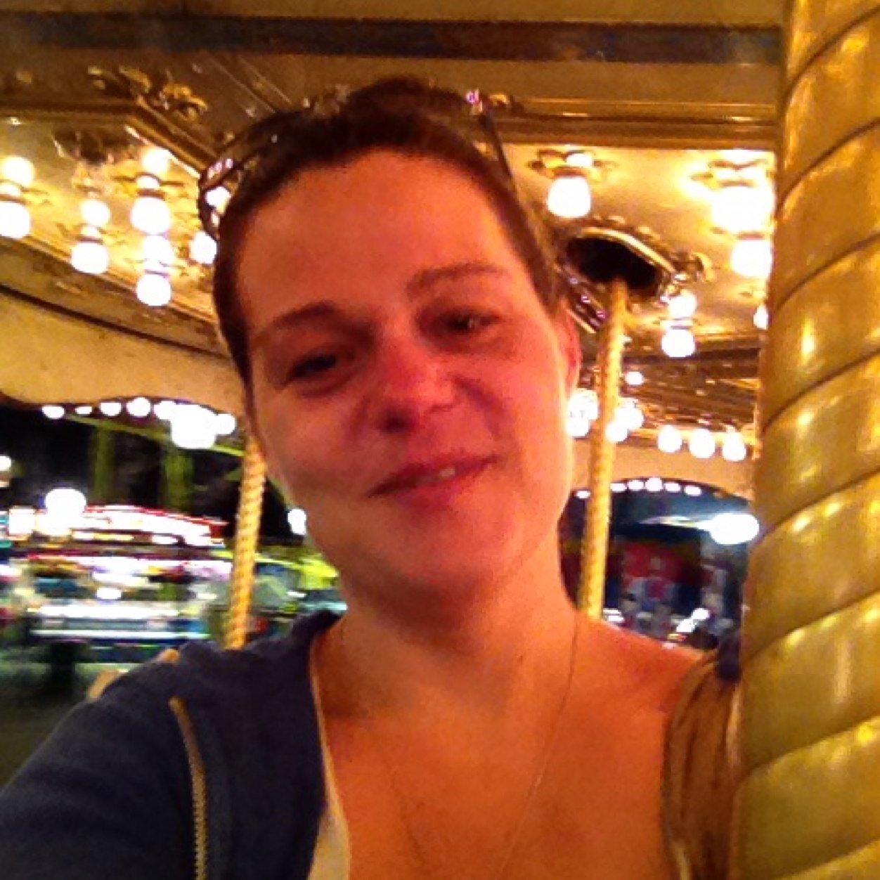 taralito009's profile picture. 