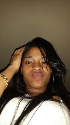 nizaynichols Profile Picture