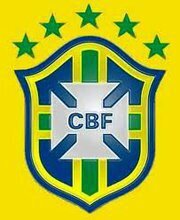 Me gusta  jugar fútbol Jugador del equipo capilatinos F.C. No te merece quien te culpa por tus errores, sino quien te perdona, comprende y ama a pesar de ellos.