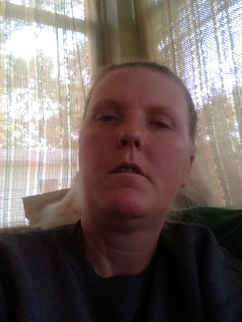 SelveyDonna's profile picture. 