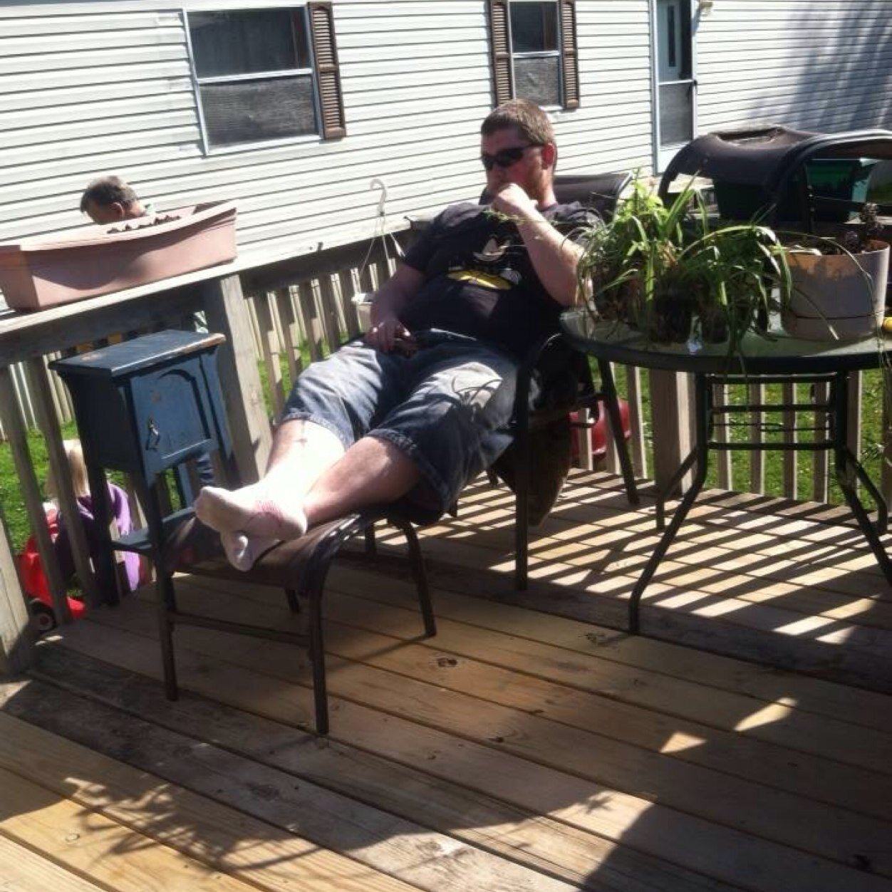 zach_zacharie's profile picture. 