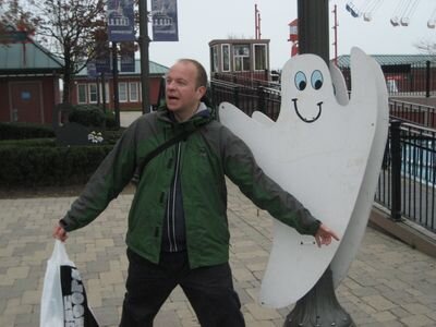 alienzee's profile picture. AKA LUXUS LUX