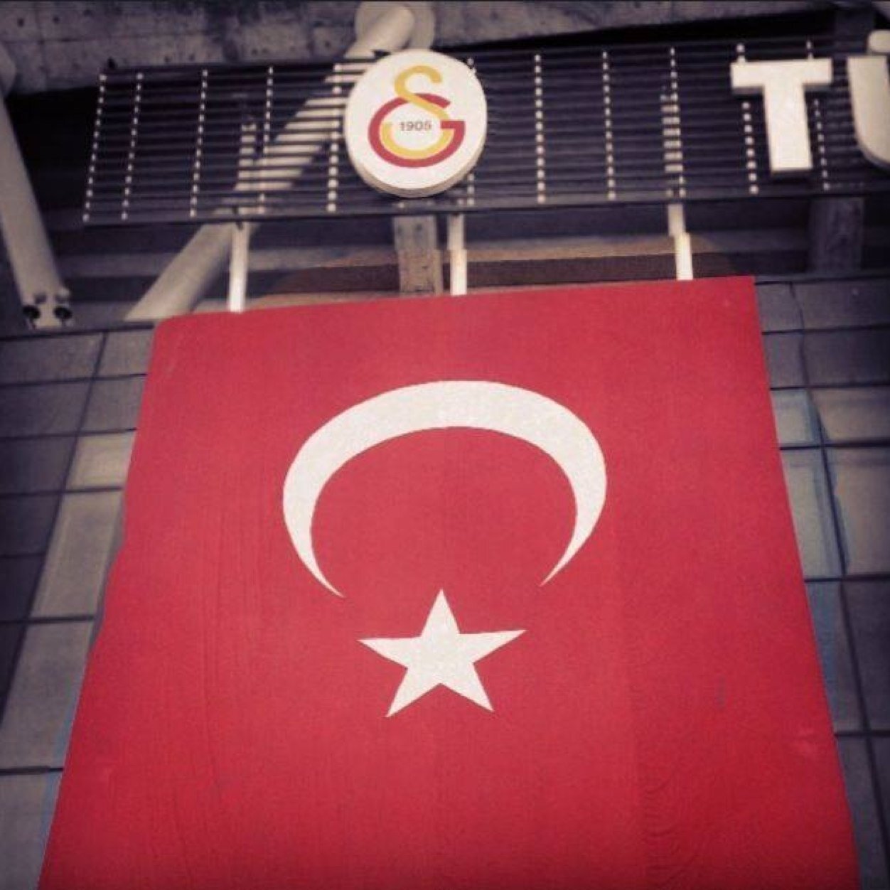 Galatasaray sevgisi surecek sonsuza'dek.