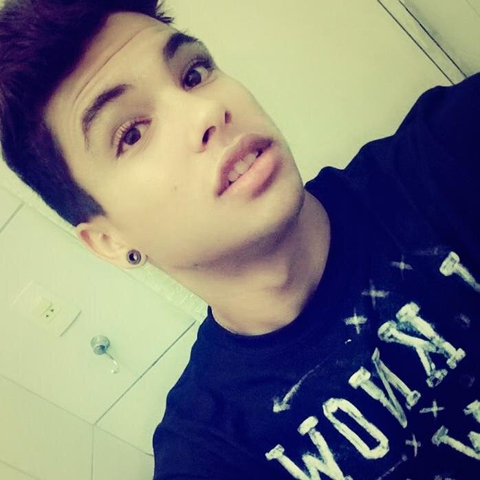Eu não me importo com o que os outros pensam sobre o que eu faço, mas eu me importo muito com o que eu penso sobre o que eu faço.