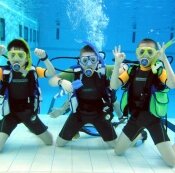 scuba, scuba divers, diving, divers, dive experience