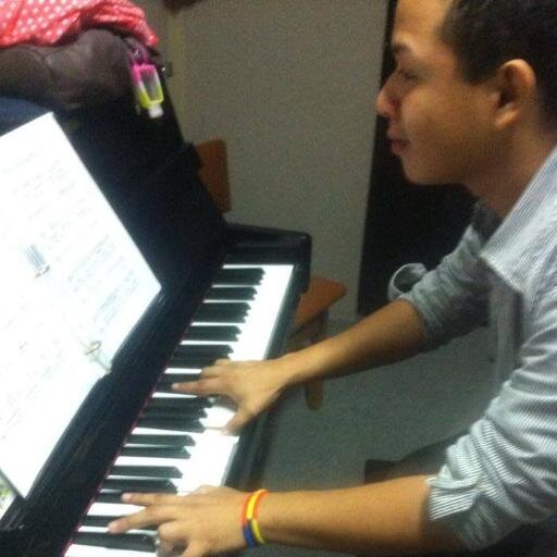 Singer, Violinist, Pianist, Musica hasta los tuetanos, Pienso que una vida dedicada a la música es una vida bellamente empleada, y es a eso a lo que he dedicado